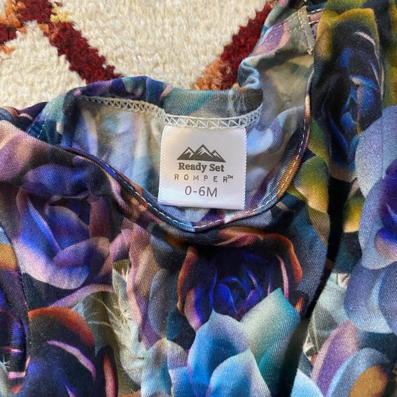 Ready Set Romper Electric Garden short sleeve long leg romper Baby 0-6 months - Picture 3 of 3